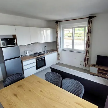 Sailor Apartment Lovran